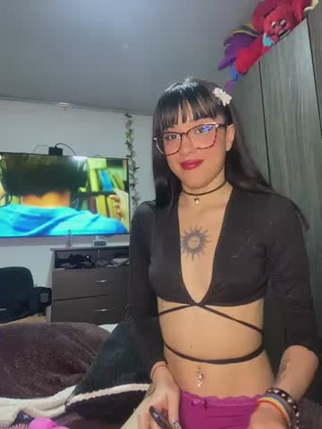 Live sex webcam photo for ammysweet__ #180819520