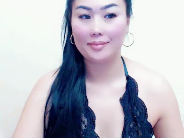 Live sex webcam photo for asianAki #52447764